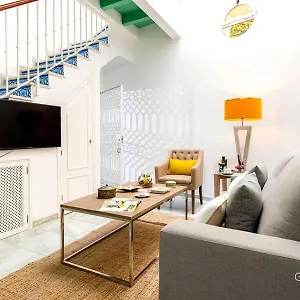 Genteel Argote De Molina Apartamento