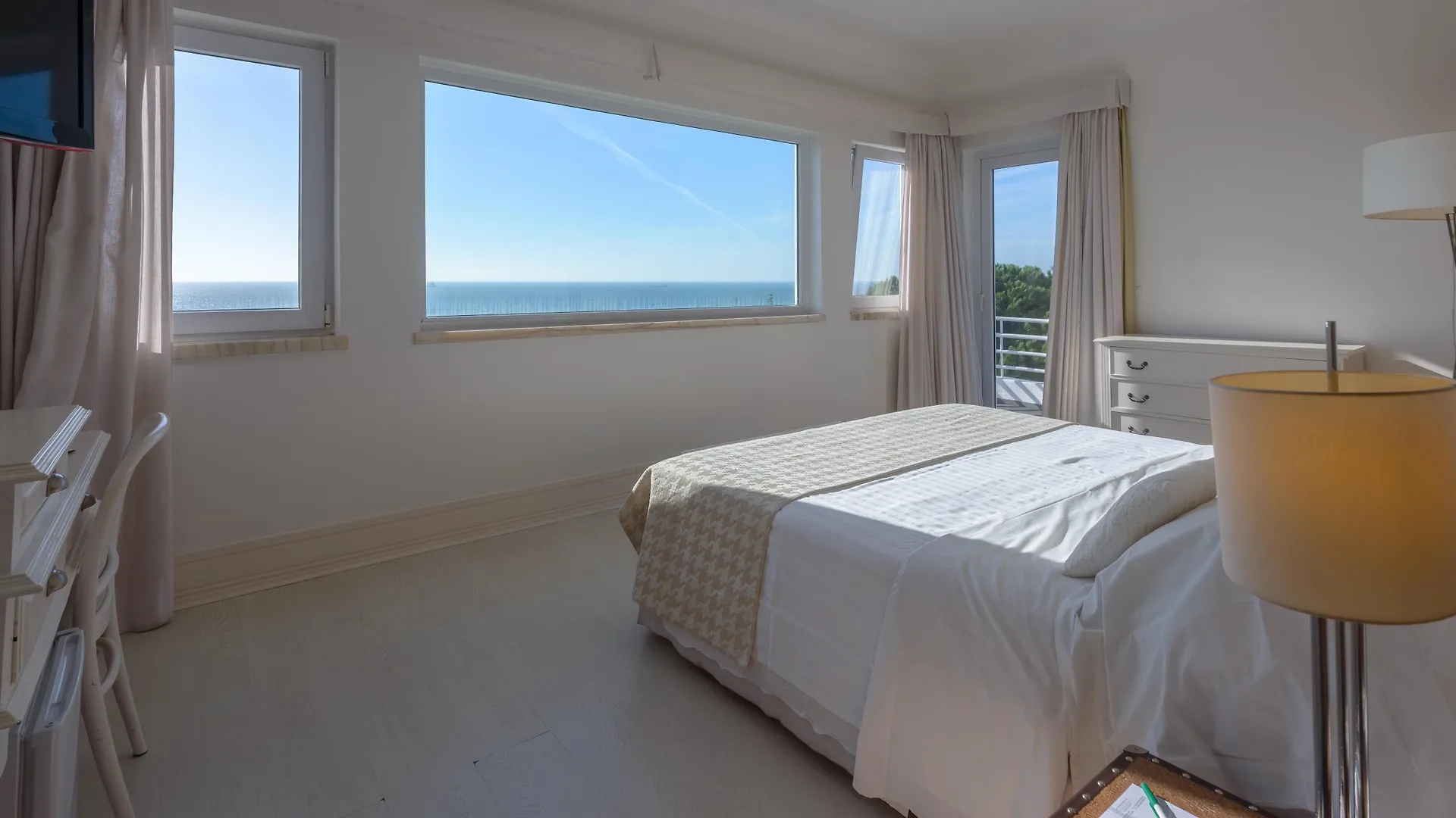 Amazonia Estoril Hotel