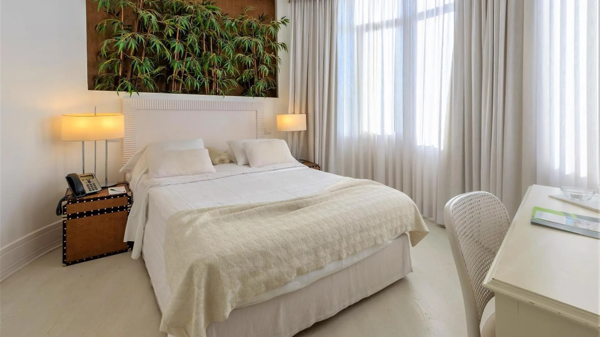 Amazonia Estoril Hotel